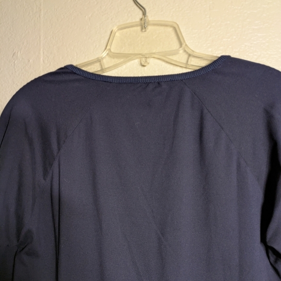 Lucky Brand Women's Navy Top Size S/P Pre-owned - Picture 8 of 8